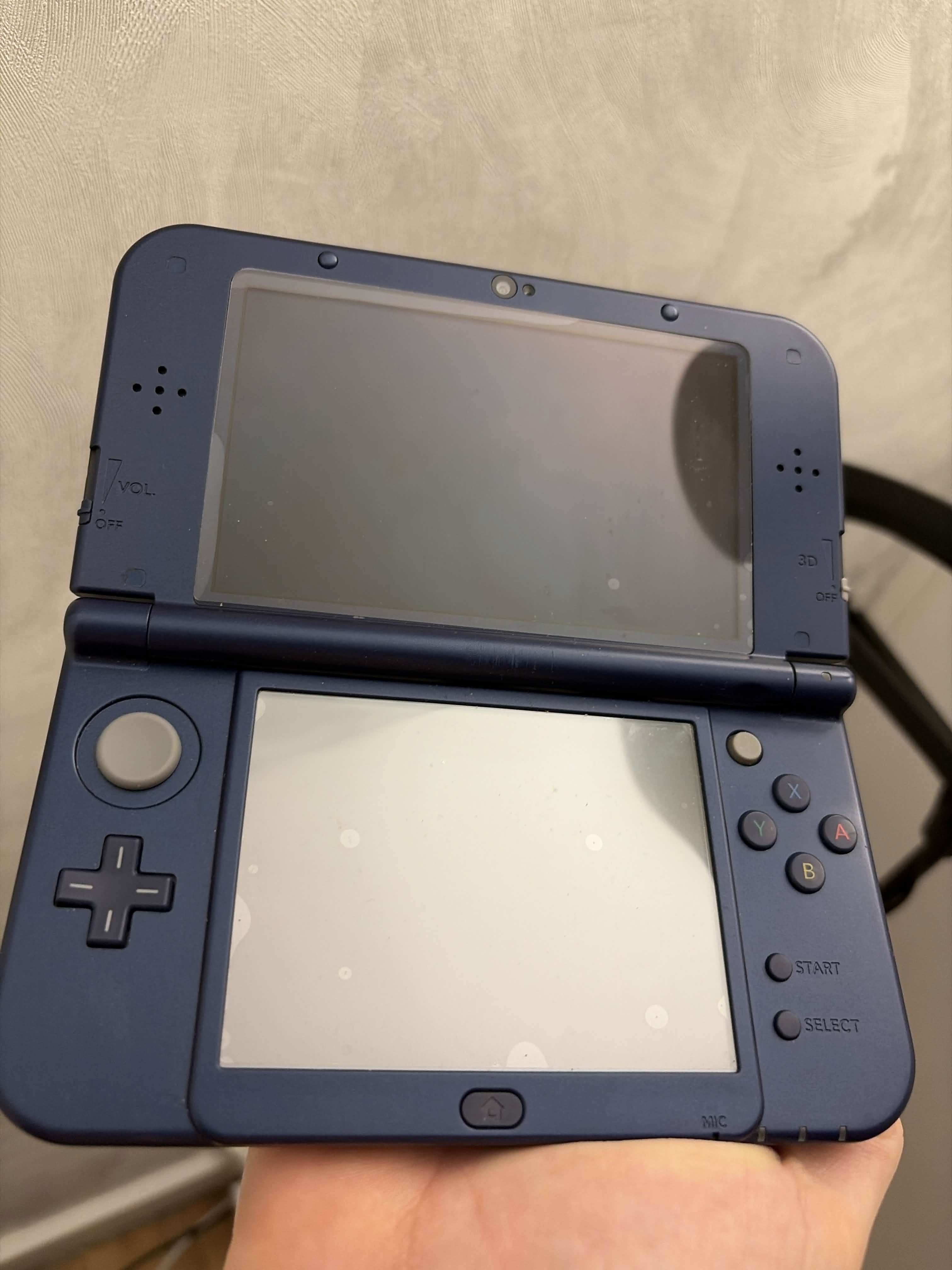 Nintendo 3DS resold at a profit